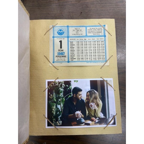 Orijinal Takvim Yaprağı İle Nostaljik Albüm Orijinal Takvim Yaprağı İle Nostaljik Albüm